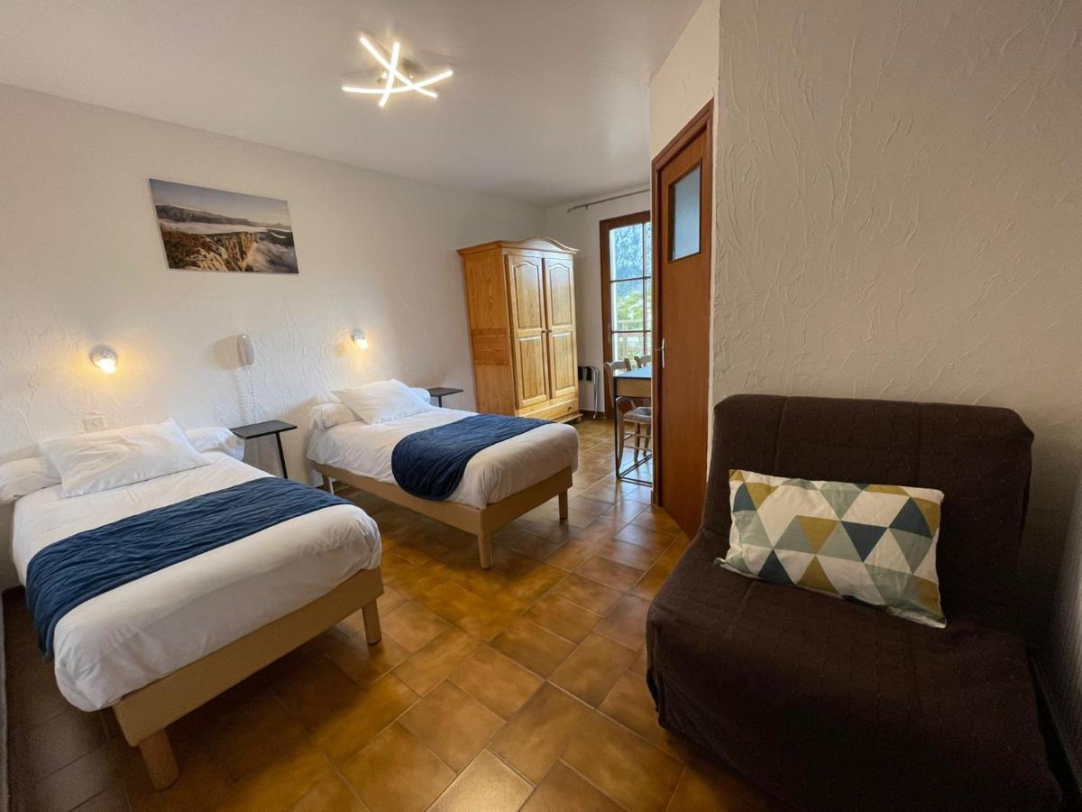 Auberge Du Point Sublime Rougon Eksteriør billede