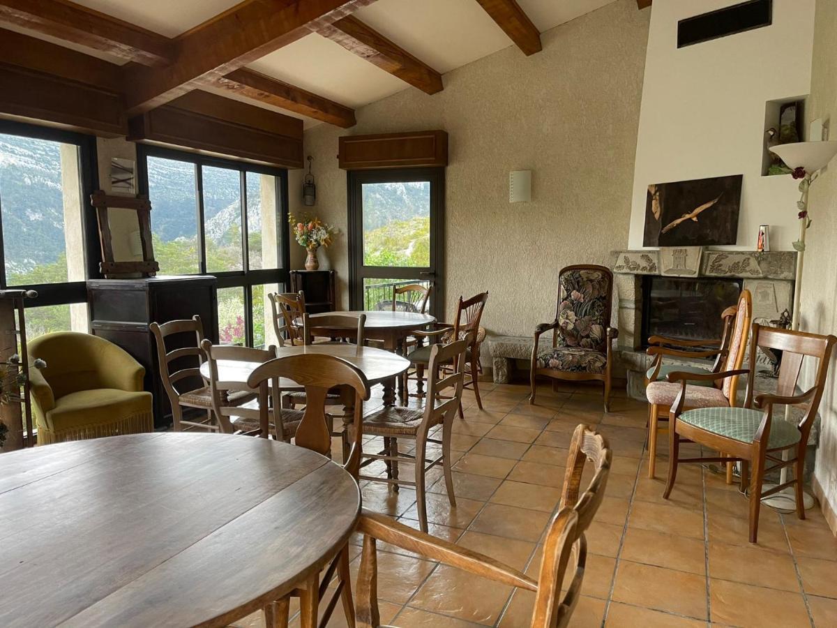 Auberge Du Point Sublime Rougon Eksteriør billede